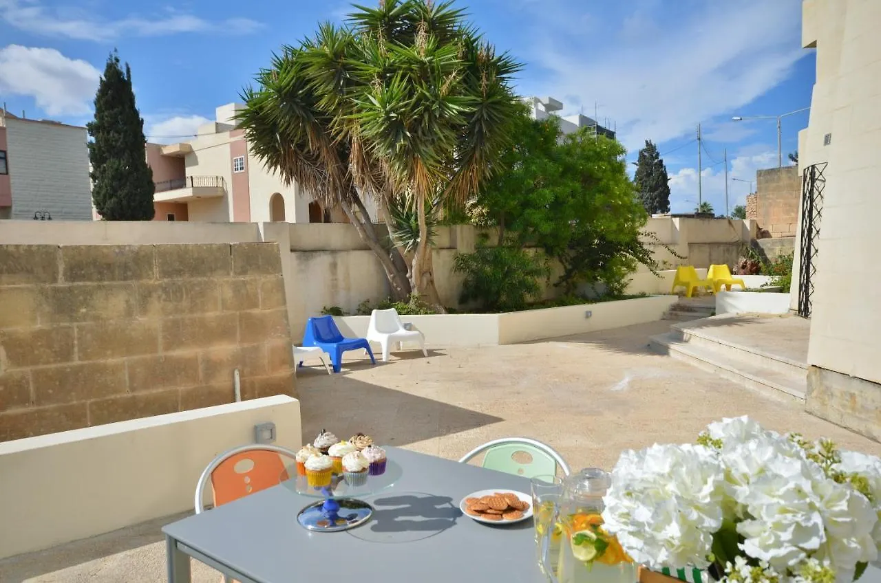 City Living Suite Tk 1 Rm 4 Saint Julian's Malta